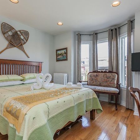 تورونتو Rose Garden Bed And Breakfast المظهر الخارجي الصورة